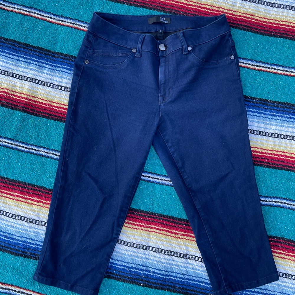 1822 Denim Dark Wash Capri Jeans - Size 10